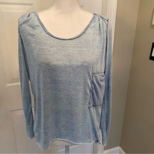 Hurley distressed long sleeve tee with hi-lo hem
